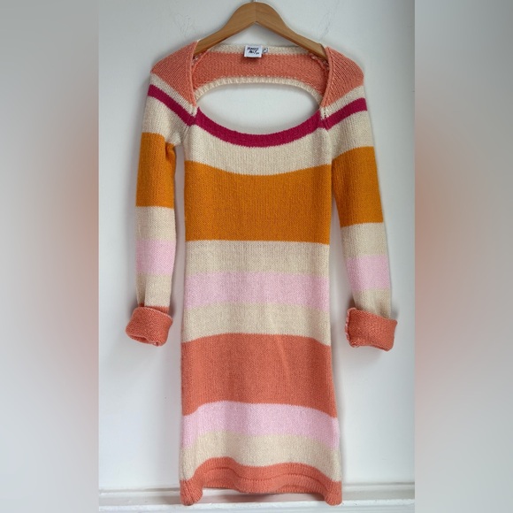 Dresses & Skirts - Princess Polly Striped Sweater Dress size 4